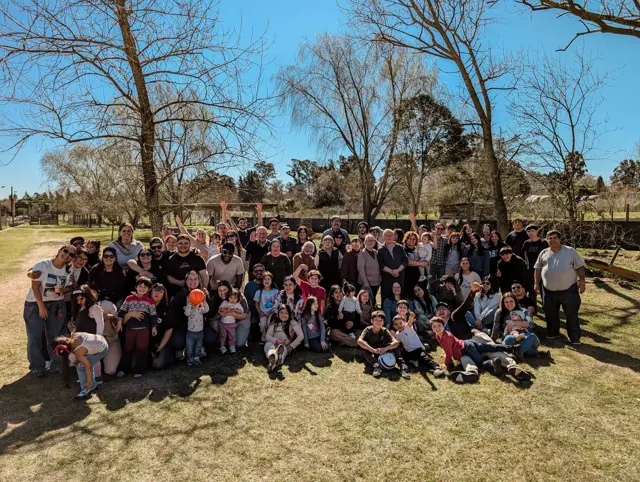 Foto grupal en el campamento
